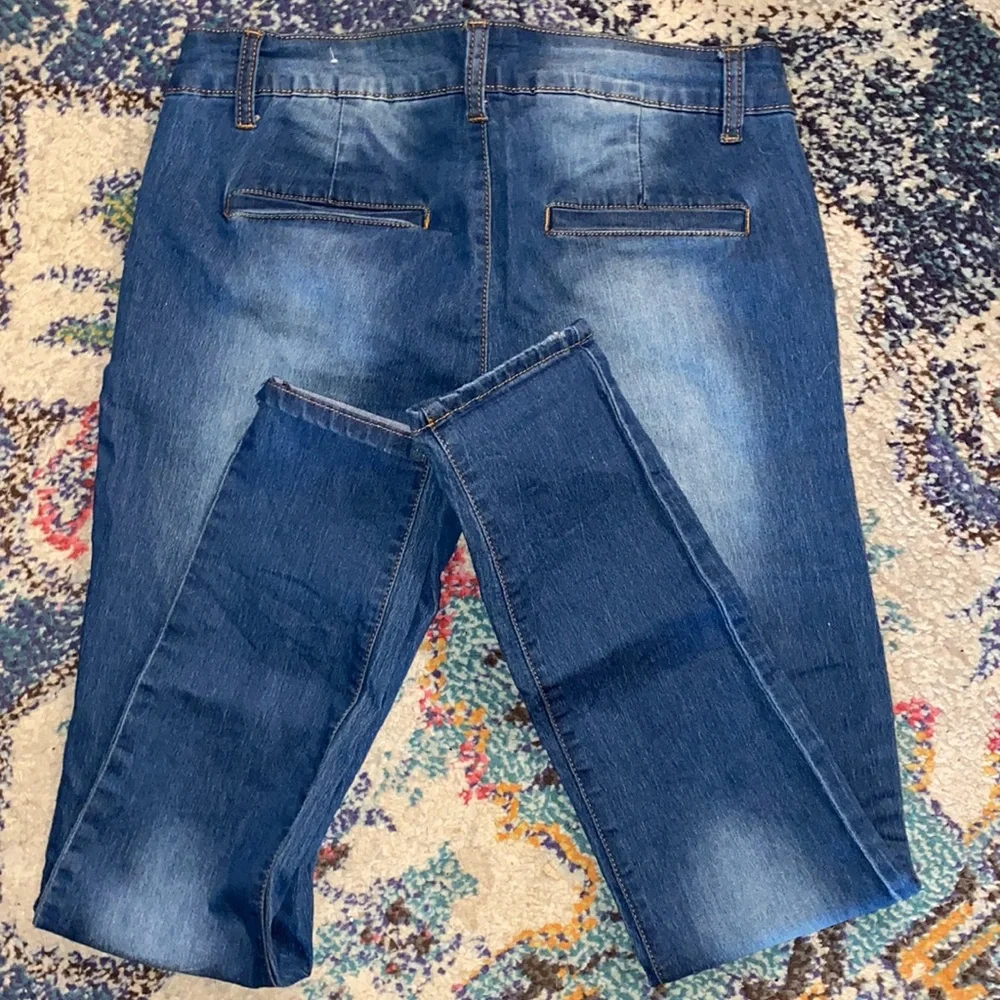 VIP Jeans (Jeggings) - Picture 9 of 9